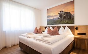 Alpenstolz Damuels Haus 1 - Stilvoll Urlauben In Den Bergen